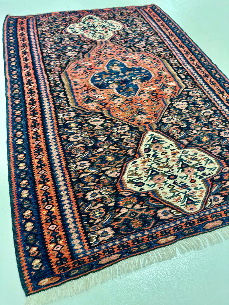 BILAL/ 146x101 CM SENEH NAVY KILIM