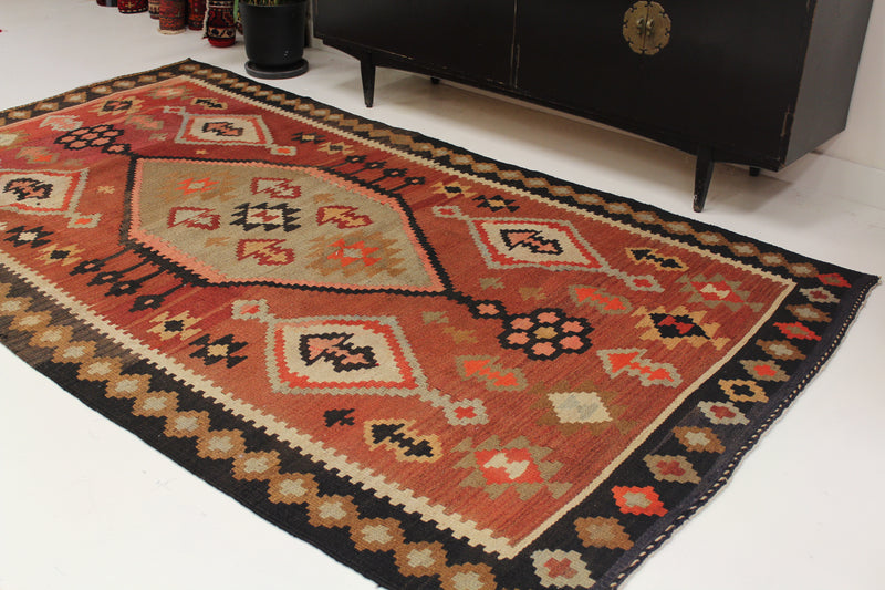 YASNA / 280x160 CM WARM SHIRAZ KILIM