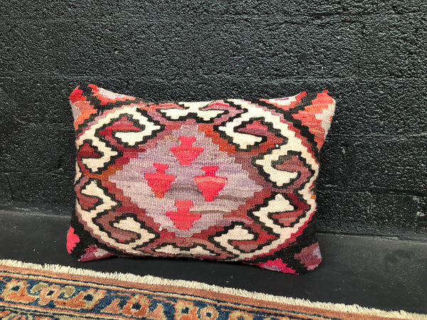 UZRA/ 40x29 CM TURKISH KILIM CUSHION COVER