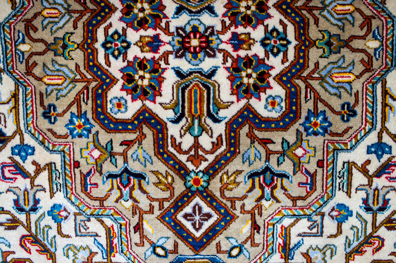 Kashan Rug